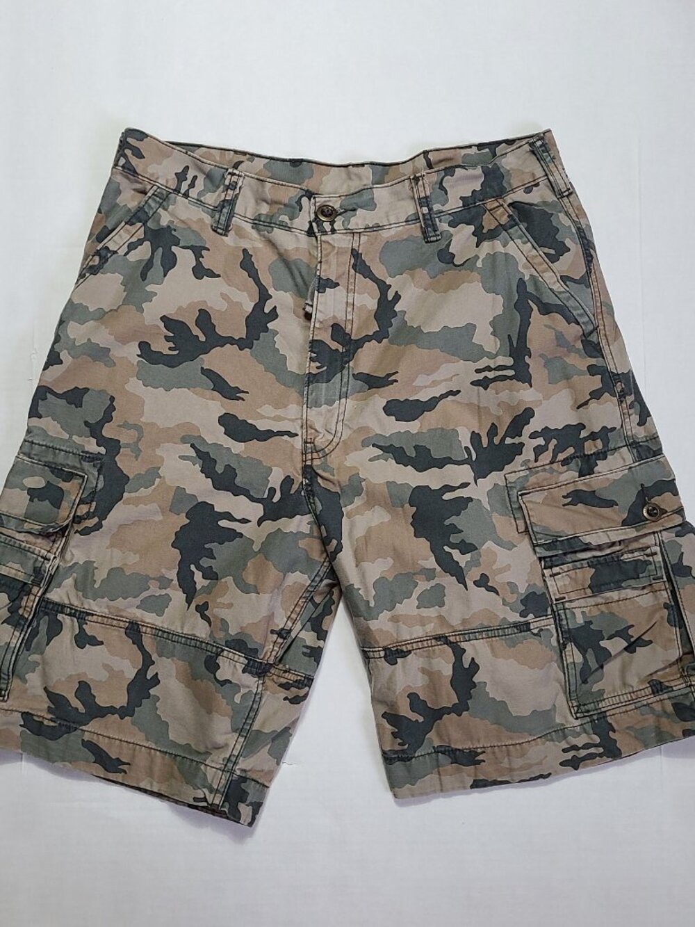 Vintage Levis White Tab Cargo Shorts Mens 36 Camo Utility Baggy Y2K